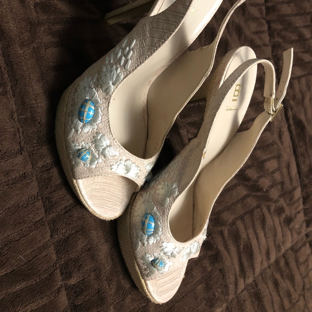 Cream sling back heel
